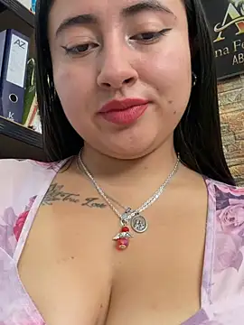 _Sarah-Office1 XXX чат на живо