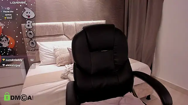 Czat XXX na żywo – miaparker25