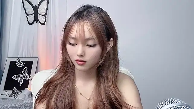 XiaoPiPi8888 Chat XXX in diretta