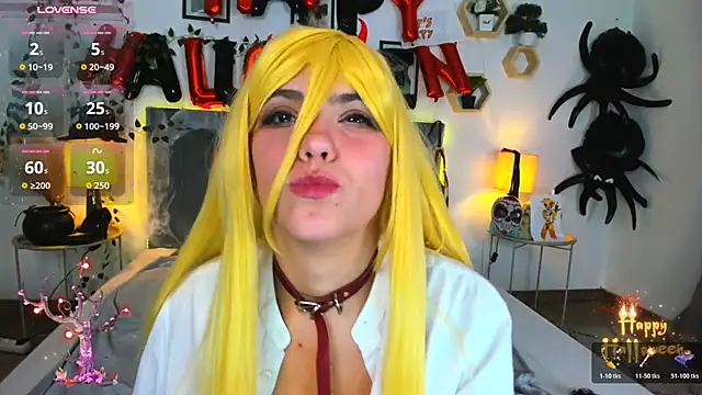 DellaRows Adlı Modelin Canlı XXX Sohbeti
