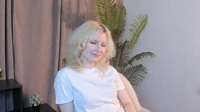 RaymondMartineze Chat XXX in diretta