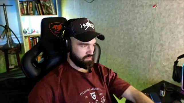 Chat XXX Live _Serious_Man