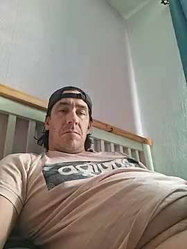 Jizzma13 live XXX chat