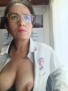 Valentina--1 Chat XXX in diretta