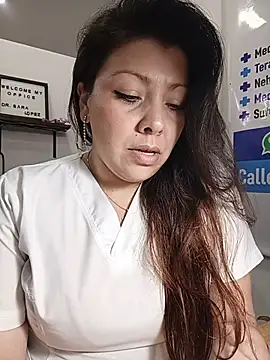 SARA_21-'s Live XXX Chat