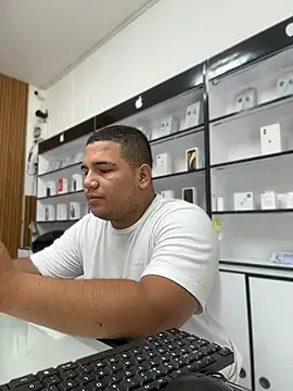 Patricio_02 라이브 XXX 채팅