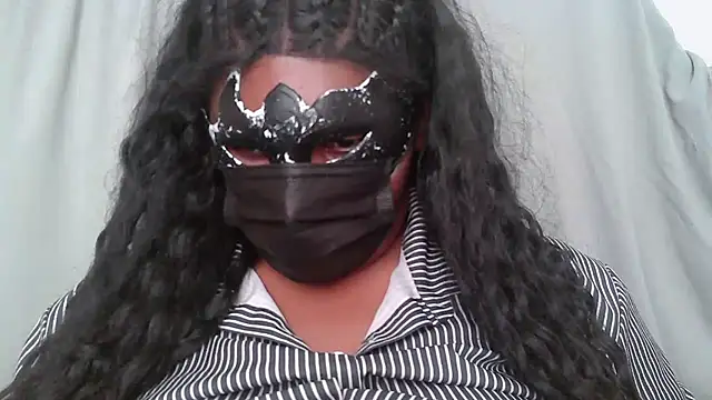Chatroom XXX en direct de VelyraShadeZ