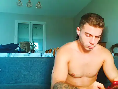 Elkafit28 Live XXX-Chat