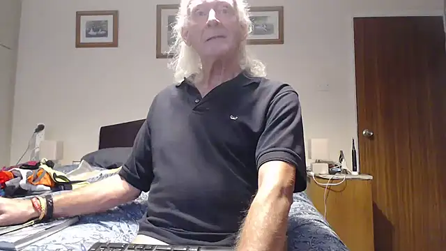 WaverlyKernow Live XXX Chat