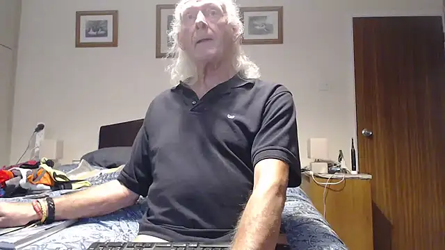 WaverlyKernow Chat XXX in diretta