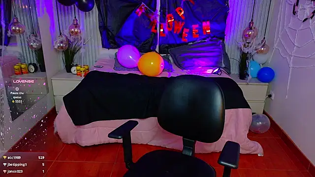 Lita_Rogers' Live XXX Chat