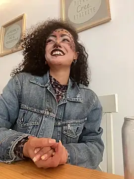 CurlyMeryJanen Live XXX chat