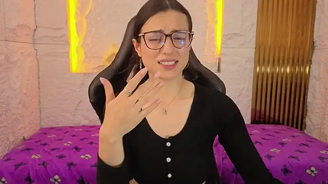 Онлайн чат XXX karina24_a