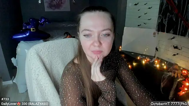 LizaGost Chat XXX live