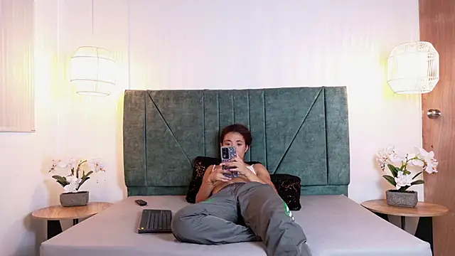 Tiny_wiild – Live XXX-chat