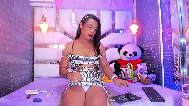 Czat XXX na żywo – EmmyTorner