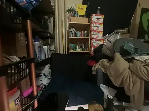 Snowbunnycake_131 Шоу с уебкамера