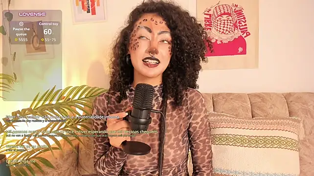 CurlyMeryJane's Live XXX Chat