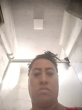 Debora_1_2_3: απευθείας συνομιλία ΧΧΧ