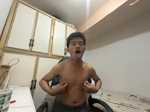 wildpinoy27 Live XXX-Chat