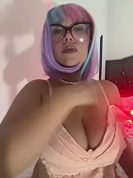 VictoriaSiren's Live XXX Chat