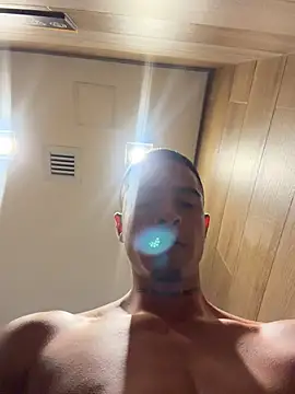 Chat +18 de willclayy ao vivo