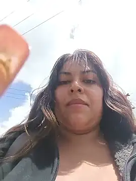 Živý XXX chat OUTDOORS_VELEN