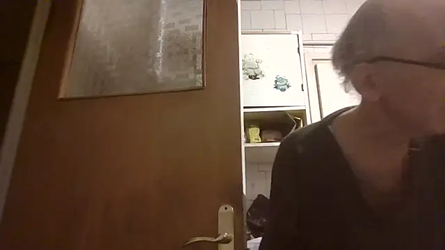 Chat XXX en directo de mariusica1@xh