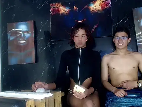 Chat XXX ao vivo de CamAndOfficial