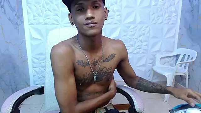 Онлайн чат XXX ManSant