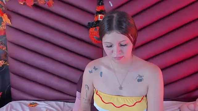 AngelaaCute_'s Live XXX Chat