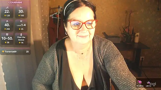 exiMIlf's Live XXX Chat