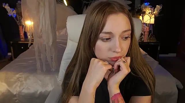 LizzaMoonn's Live XXX Chat