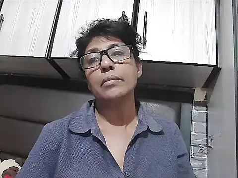 MsDebbie Chat XXX in diretta