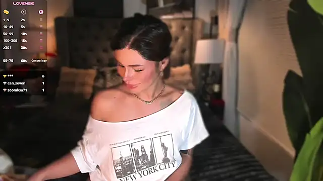 Онлайн чат XXX ParisianDoll