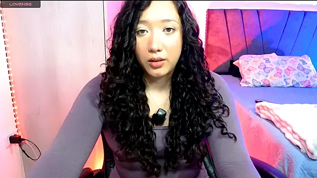 Chatroom XXX en direct de Violeta1013