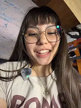 Chat XXX en directo de Vicky__11