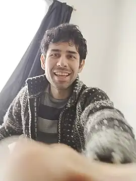 MarcosVera live XXX chat