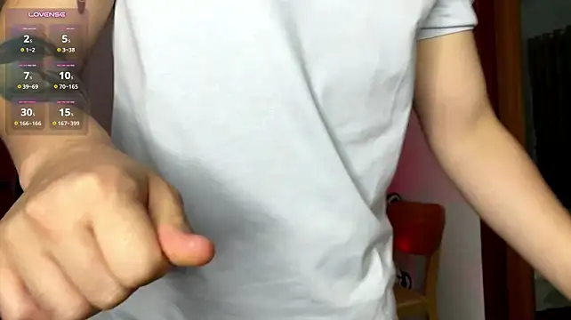 INSOMNIA_strip's Live XXX Chat