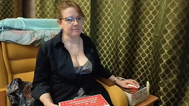 צ'אט XXX בשידור חי של Miss_SandraX