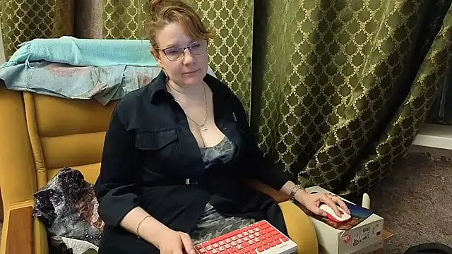 צ'אט XXX בשידור חי של Miss_SandraX