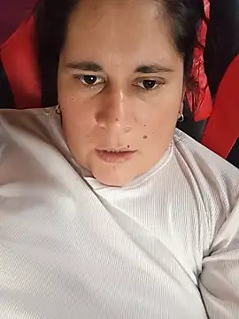 Clara_Arg Adlı Modelin Canlı XXX Sohbeti