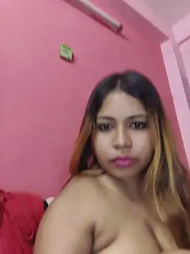 tiyamoon Adlı Modelin Canlı XXX Sohbeti