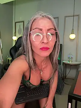 _Nicoletteshea_'s Live XXX Chat