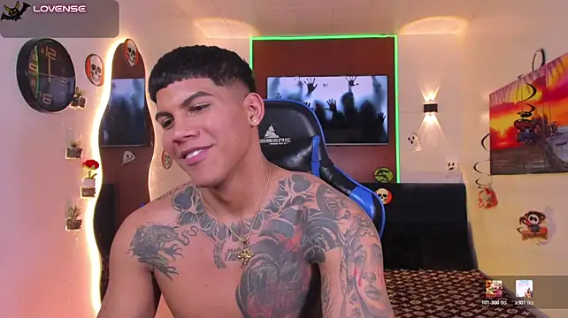 Damian_latinxxx's Live XXX Chat