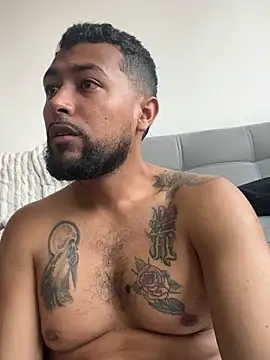 studioL-Philips live XXX chat