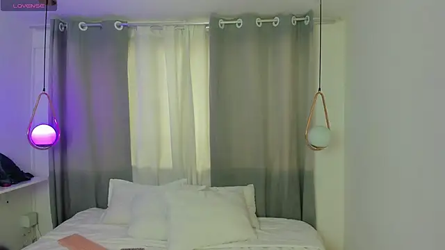 hanna_meii live XXX chat