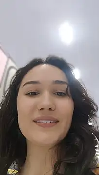 eubellasc Adlı Modelin Canlı XXX Sohbeti