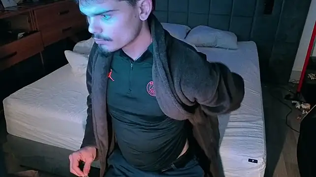 JordanShown Live XXX chat