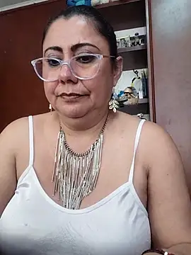 EmmaJhomson Chat XXX in diretta